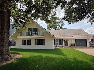 387 Indian Hill Blvd, Livingston, TX 77351