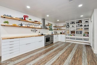 4778 Park St, Jacksonville, FL 32205