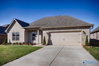 257 John Harold Dr, Meridianville, AL 35759