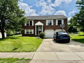 236 Fairborn Dr, Hamilton, OH 45013