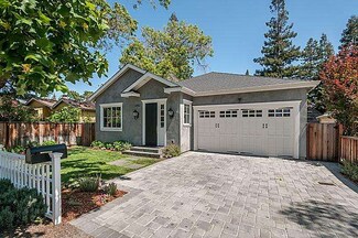 2011 Valparaiso Ave, Menlo Park, CA 94025