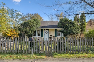 110 30th St, Old Hickory, TN 37138