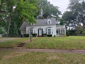 1433 Cedar St, Niles, MI 49120