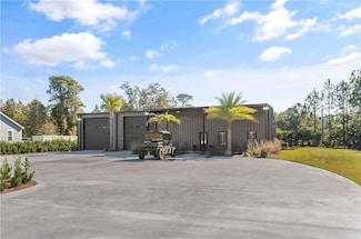 474 Hickory Bluff Rd, Waverly, GA 31565