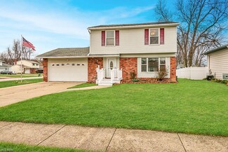 390 Saint Lawrence Blvd, Eastlake, OH 44095