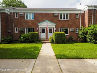 159 Arlo Rd Unit A, Staten Island, NY 10301