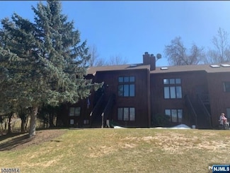 5 Pevero Dr Unit 4, Vernon, NJ 07462