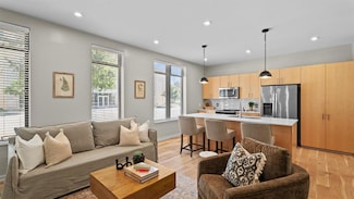 627 Couch Dr Unit S05, Oklahoma City, OK 73102