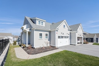 13 Birkdale Ln Unit 13, Hopkinton, MA 01748