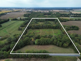 000 950 E County Rd, Cisne, IL 62823