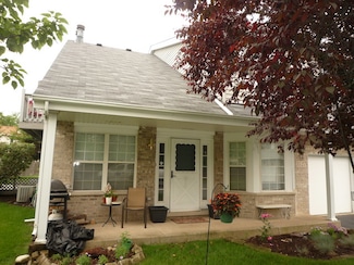 3527 Frontenac Ct, Aurora, IL 60504