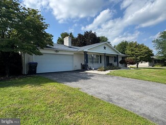 2953 Philadelphia Ave, Chambersburg, PA 17201