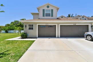 5270 Neil Dr, St. Petersburg, FL 33714