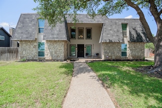 3313 Country Club Rd, Pantego, TX 76013