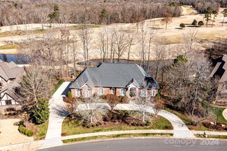1220 Firethorne Club Dr, Waxhaw, NC 28173