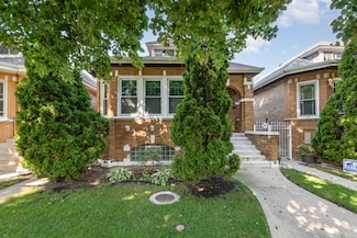 6140 S Karlov Ave, Chicago, IL 60629