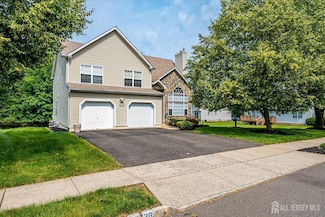 36 Jared Blvd, Kendall Park, NJ 08824