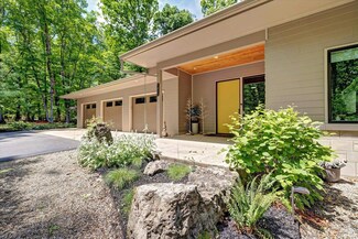 7493 E Rush Ridge Rd, Bloomington, IN 47401