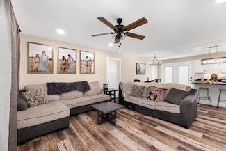 990 Miriah Dr, McMinnville, TN 37110