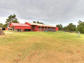 816 E Roller Coaster Rd, Guthrie, OK 73044
