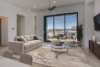 213 Carroll St, Fort Worth, TX 76107