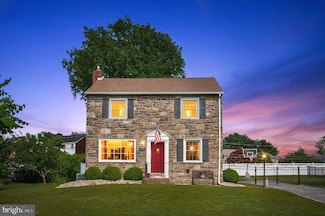 975 Old Sproul Rd, Springfield, PA 19064