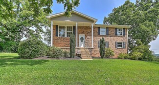 4028 Black Oak Dr, Kingsport, TN 37660
