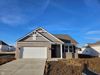 6222 Granby Dr, Whitestown, IN 46075