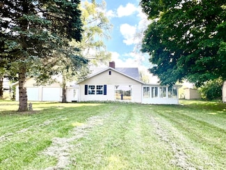 6015 S Stoney Lake Rd, Jackson, MI 49201