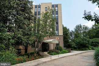 3901 Cathedral Ave NW Unit 305, Washington, DC 20016
