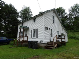 41 Galatia St, Marathon, NY 13803