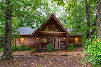 186 Freund Dr, Ridgedale, MO 65739