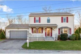 967 Montgomery St, Fall River, MA 02720