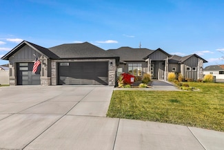 439 Meadowview Ln N, Twin Falls, ID 83301