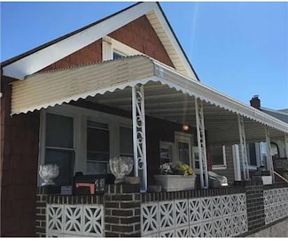 48 Pennsylvania Ave, Long Beach, NY 11561
