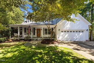 1102 Haughton Green Ct, Apex, NC 27502