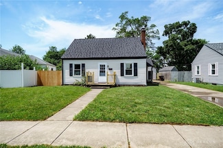 228 Holmes Dr, Fairborn, OH 45324