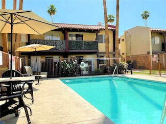 51085 Eisenhower Dr Unit 10, La Quinta, CA 92253