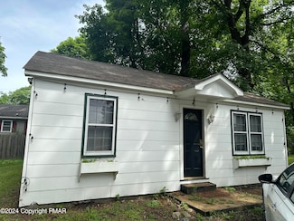 607 Mccabe Ln, Saylorsburg, PA 18353