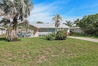 3910 14th St N, Naples, FL 34103