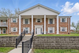 3214 Roger Williams Dr Unit D, Bridgeton, MO 63044