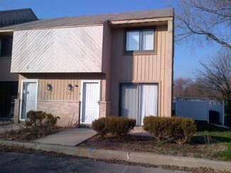 1984 Stanford Ct Unit A, Elgin, IL 60123