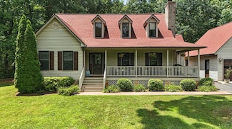 69 Gough Rd, Rustburg, VA 24588