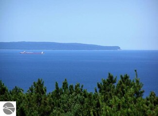 7175 N Island Watch Unit 2, Northport, MI 49670