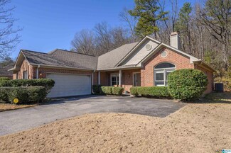 635 N Lake Cir, Birmingham, AL 35242