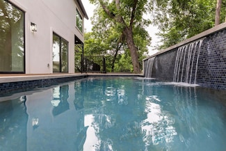 1702 Hartford Rd, Austin, TX 78703
