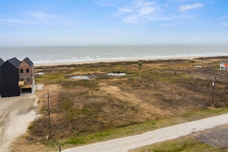 338 Atkinson St, Bolivar Peninsula, TX 77650