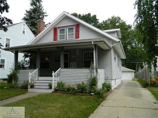 1004 Britten Ave, Lansing, MI 48910