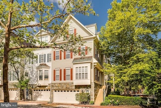 5075 Minda Ct, Alexandria, VA 22304