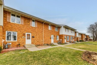 2018 Arkwright St, Saint Paul, MN 55117